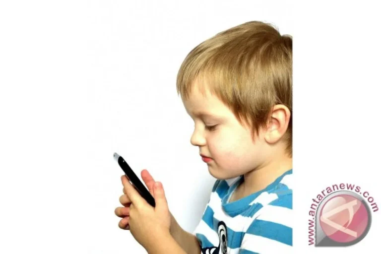 Bincang Sehat: Kenali gejala kecanduan gadget pada anak-anak